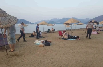 Marmaris zabıtası olumsuzluklara geçit vermiyor
