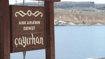 Mavi ile yeşilin bir arada bulunduğu Ankara’nın denizi: Çayırhan Gölü
