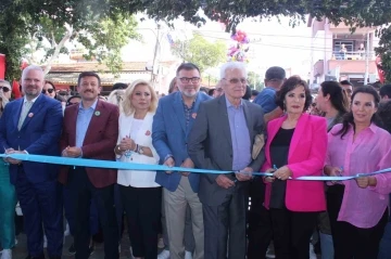 Menemen’de çilek tadında festival