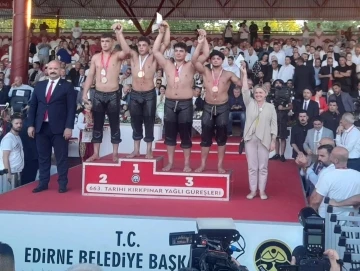 Merkezefendi’nin sporcusu tarihi Kırkpınar güreşlerinden dereceyle döndü
