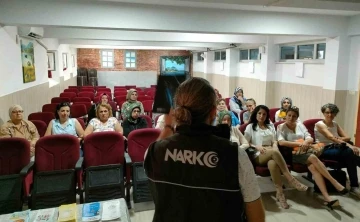 Mersin’de ’En iyi narkotik polisi: Anne’ eğitimleri devam ediyor
