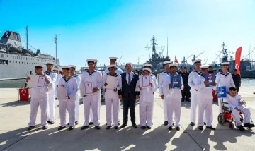 Mersin’de engelliler temsili askerlik yaptı
