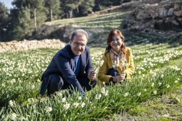 Mersin’de Nergis Şenliği düzenlendi
