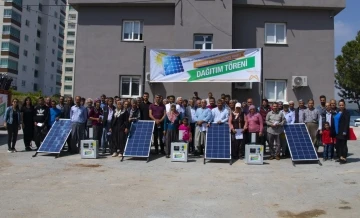 Mersin’de üreticilere güneş enerji paneli desteği
