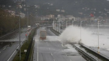 Meteorolojiden Orta Karadeniz için fırtına uyarısı