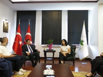Mimarlar Odası Bursa Şubesi'nden Osmangazi Belediye Başkanı Aydın'a ziyaret 