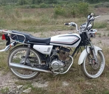 Motosiklet hırsızı suçüstü yakalandı
