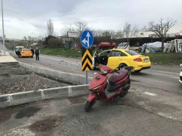 Motosikletli sürücü yaralandı
