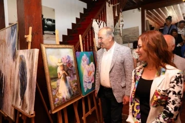 Mudanya Belediyesi Hobi Sanat Atölyeleri sergisi açıldı