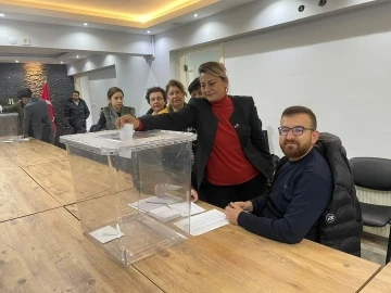 Muğla’da AK Parti İl Başkanlığı için temayül yoklaması yapıldı
