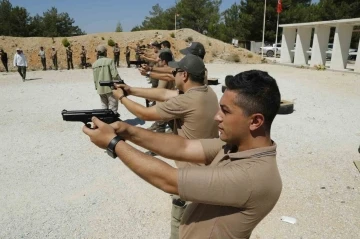Muğla Orman Bölge Müdürlüğü’nde silah taşıyan personellere eğitim verildi
