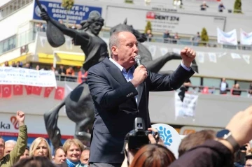 Muharrem İnce, ilk mitinginde CHP’nin listesini bu sözlerle eleştirdi
