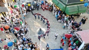 Müzik ve dans İzmit’in dört bir yanında