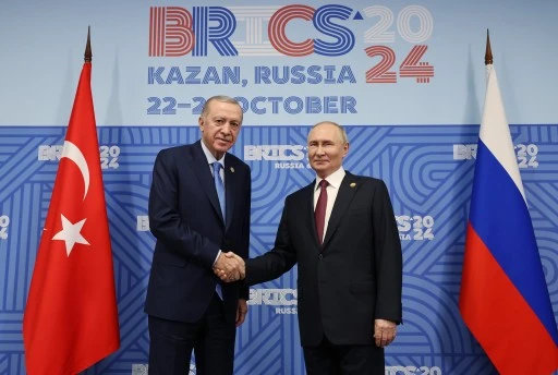 BRICS Zirvesi'nde Putin ile görüşen Erdoğan TUSAŞ'a terör saldırısını lanetledi