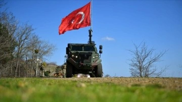 NATO'nun talebiyle Kosova'ya gönderilen ihtiyat birliği Türkiye'ye dönüyor