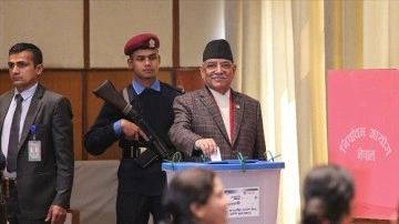 Nepal'de milletvekilleri yeni cumhurbaşkanını seçmek için oy kullanıyor