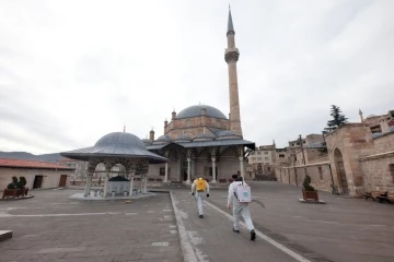 Nevşehir’de camiler gül kokacak
