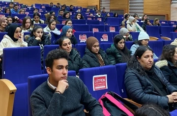 NEVÜ’de “Öğretmenlik Mesleğinde Eğitimden Hayata” konulu konferans düzenlendi
