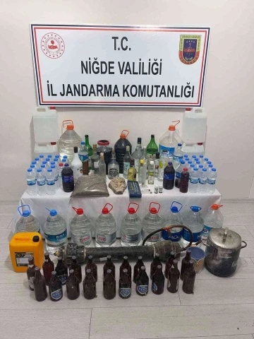 Niğde’de kaçak içki operasyonu: 6 gözaltı
