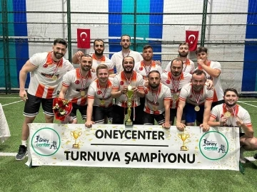 Oneycenter Yaz Turnuvası futbolseverlere güzel anlar yaşattı
