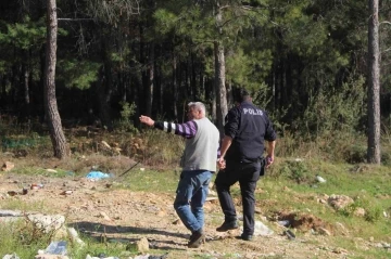 Ormanda ceset bulan çoban, ifade için bekleyince sürüsünün derdine düştü
