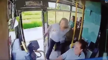 Otobüsün kapısını açık bıraktığı için kadının ölümüne neden olan sürücüden inanılmaz savunma
