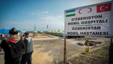 Özbek askerler, kurdukları sahra hastanesinde 3 bin kişiye sağlık hizmeti verdi