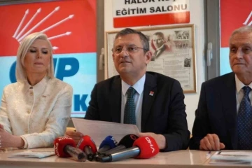 Özgür Özel ‘DEM Parti’ açıklamasını ‘talihsizlik’ olarak nitelendirdi