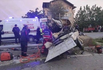 Polisin dur ihtarına uymadı kazada hayatını kaybetti
