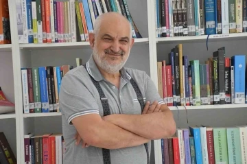 Prof. Dr. Birol Saygı: &quot;Yüksek lisans yapan daha kolay iş buluyor&quot;
