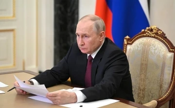 Putin’den Tahıl Koridoru Anlaşması açıklaması: &quot;Batı, siyasi şantaj olarak kullandı&quot;
