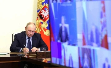 Putin: &quot;Ukrayna, Kursk Nükleer Santraline saldırı girişiminde bulundu&quot;