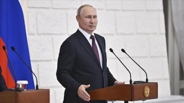 Putin, Rusya’nın geliştirdiği projelerin dünya ekonomisindeki değişiklikleri yansıttığını belirtti