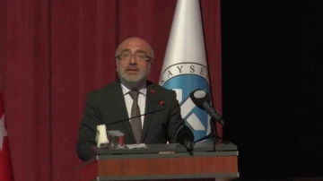 Rektör Karamustafa: &quot;Kahraman milletimiz, demokrasiye olan bağlılığını tüm dünyaya bir kez daha göstermiştir&quot;
