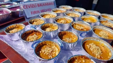 Rize’nin yeni lezzeti ’Cevizli balkabaklı fırın helvası’ oldu
