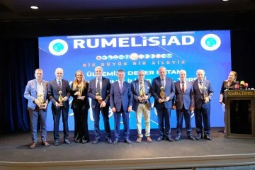 RUMELİSİAD, ülkemize değer katan Rumelilileri ödüllendirdi