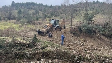 Rüyasında gördüğü lahit için kazı çalışması başlattı