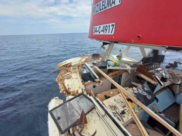 Sahil Güvenlik Komutanlığından Yunan unsurlarının çarparak hasar verdiği balıkçı teknesiyle ilgili açıklama
