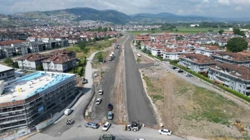 Sakarya Büyükşehir’in yeni yol hamlesi o bölgenin trafik yükünü hafifletecek
