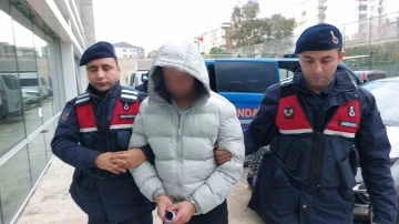 Samsun’da 2 bin 872 adet sentetik ecza ile yakalanan şahıs savcının itirazı üzerine tutuklandı
