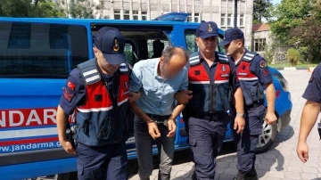 Samsun’da 7 kilo esrarla yakalanan şahıs adliyeye sevk edildi
