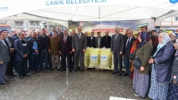 Samsun’da çiftçiye 10 ton gübre desteği
