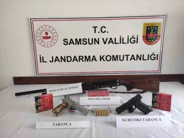 Samsun’da jandarma silah ele geçirdi