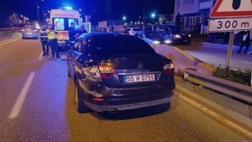 Samsun’da kontrolden çıkan araç bariyerlere çarptı: 3 yaralı
