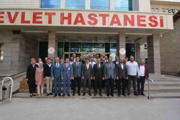 Sandıklı Devlet Hastanesi’nde değerlendirme ve plaket töreni yapıldı
