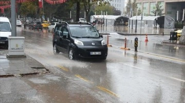 Şanlıurfa ve Malatya'da yağmur etkili oldu