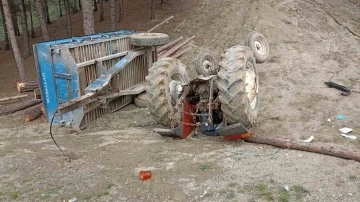 Şarampole yuvarlanan traktörün sürücüsü hayatını kaybetti
