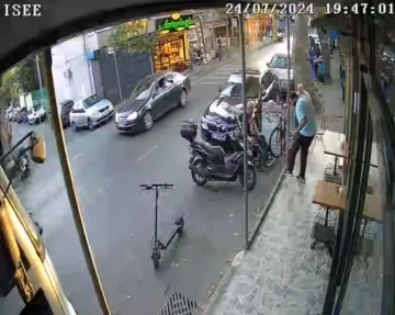 Sarıyer’de sokak ortasında silahlı saldırı: O anlar kamerada
