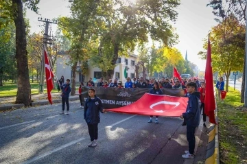 Şehit öğretmen Ayşenur Alkan’ın anısına yürüdüler
