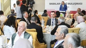 Şehit yakını, gazi, huzurevi sakini ve koruyucu babalar, Babalar Günü'nde bir araya geldi